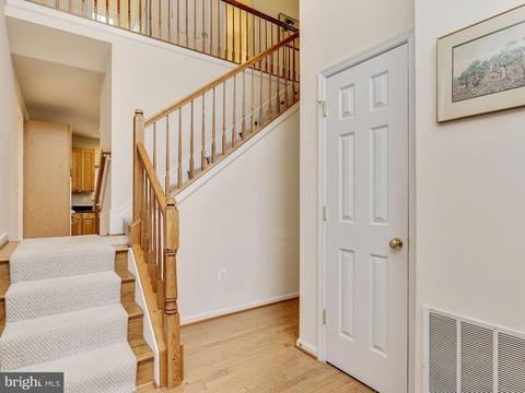 11047 Birchtree Ln, Laurel, MD 20723 photo 2