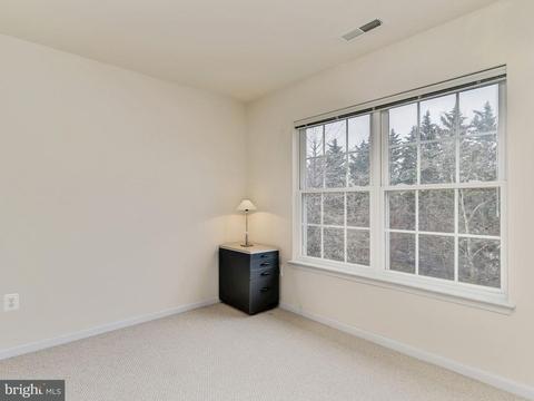 11047 Birchtree Ln, Laurel, MD 20723 photo 21