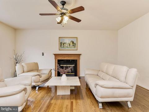 11047 Birchtree Ln, Laurel, MD 20723 photo 13