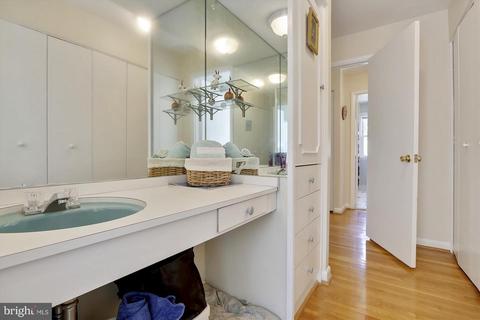 11745 Lovejoy St, Silver Spring, MD 20902 photo 17