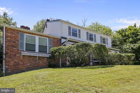 11745 Lovejoy St, Silver Spring, MD 20902 photo 2