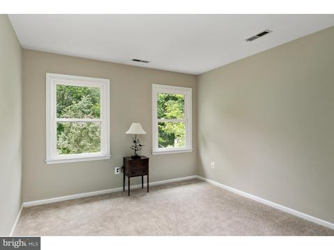 8 Millstream Dr, Mount Laurel, NJ 08054 photo 19
