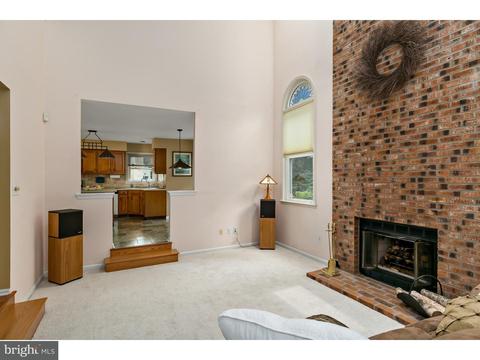 8 Millstream Dr, Mount Laurel, NJ 08054 photo 9