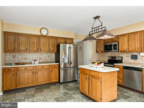 8 Millstream Dr, Mount Laurel, NJ 08054 photo 13