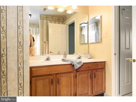 8 Millstream Dr, Mount Laurel, NJ 08054 photo 20