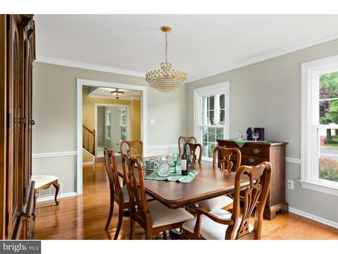 8 Millstream Dr, Mount Laurel, NJ 08054 photo 5