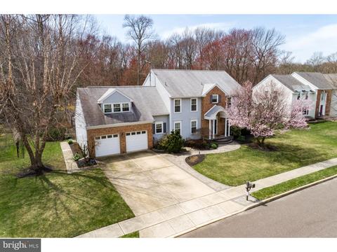 8 Millstream Dr, Mount Laurel, NJ 08054 photo 1