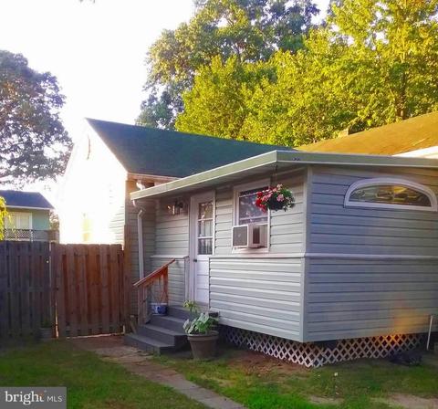 758 212th St, Pasadena, MD 21122 photo 1