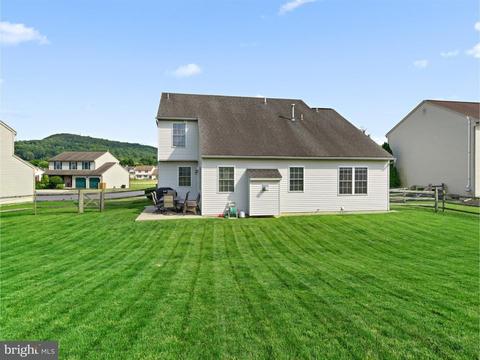 27 Roxberry Dr, Sinking Spring, PA 19608 photo 24