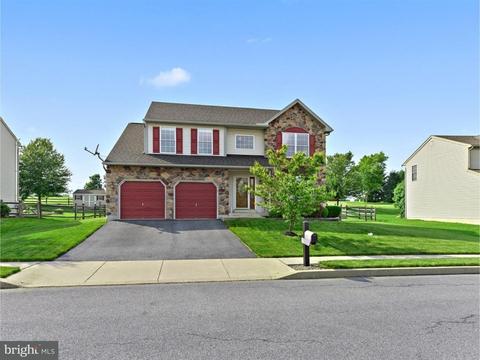 27 Roxberry Dr, Sinking Spring, PA 19608 photo 1