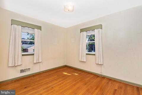 906 Cherokee Trl, Frederick, MD 21701 photo 5