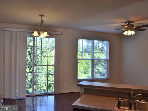9143 Cascade Falls Dr, Bristow, VA 20136 photo 5