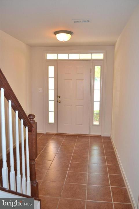9143 Cascade Falls Dr, Bristow, VA 20136 photo 7
