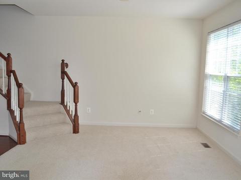 9143 Cascade Falls Dr, Bristow, VA 20136 photo 8