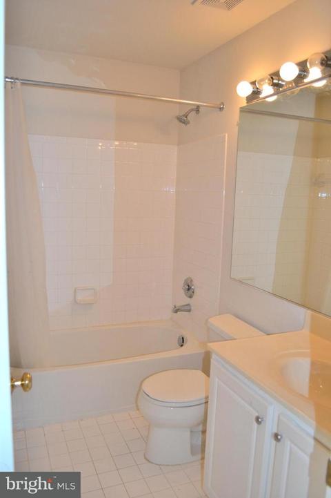 9143 Cascade Falls Dr, Bristow, VA 20136 photo 17