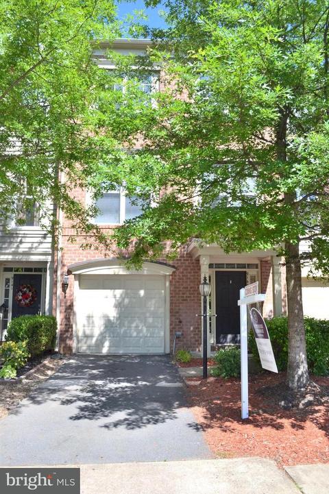 9143 Cascade Falls Dr, Bristow, VA 20136 photo 1