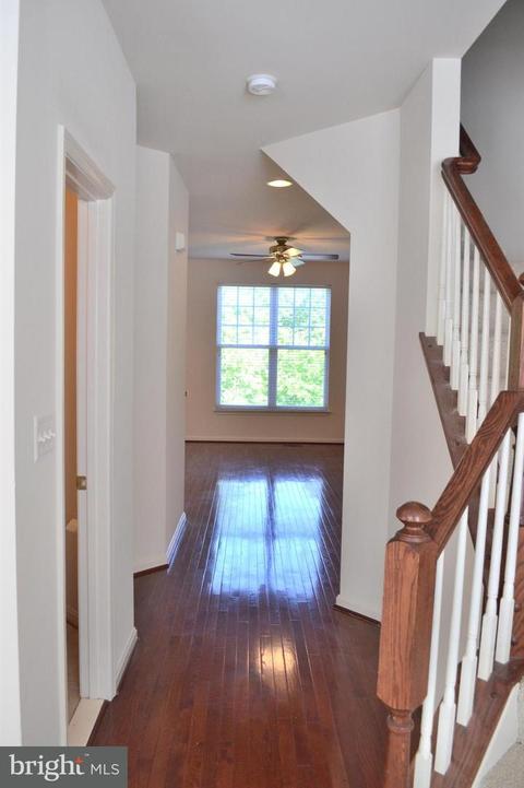 9143 Cascade Falls Dr, Bristow, VA 20136 photo 6