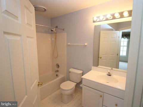 6633 Debra Lu Way, Springfield, VA 22150 photo 11