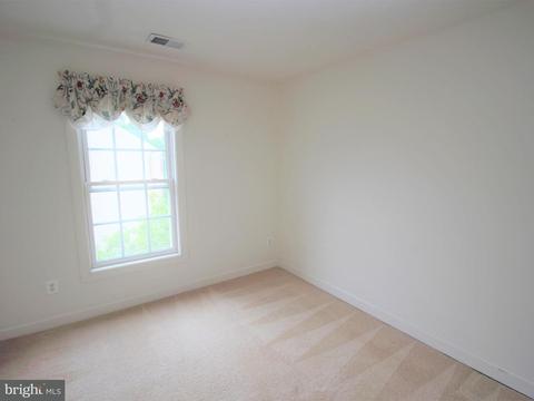 6633 Debra Lu Way, Springfield, VA 22150 photo 8