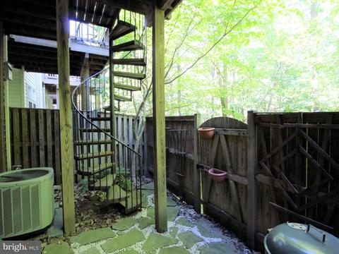 6633 Debra Lu Way, Springfield, VA 22150 photo 25