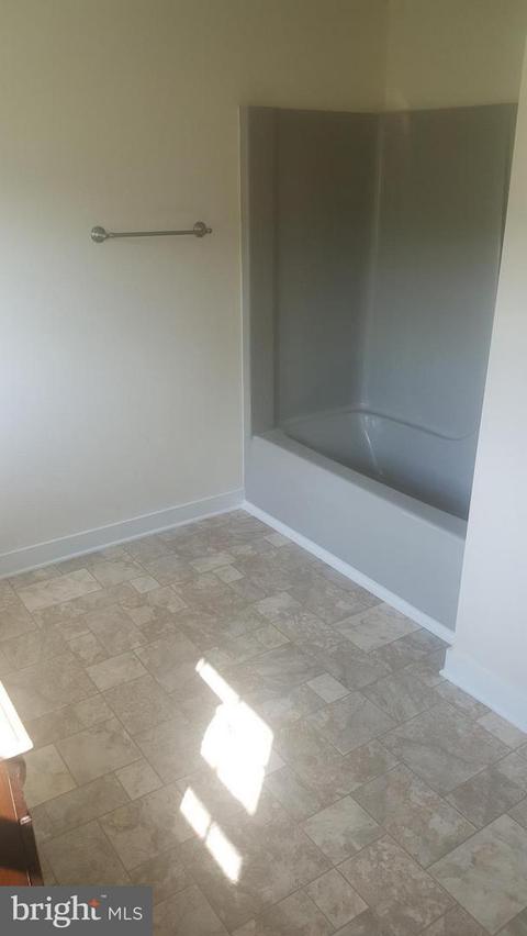 25427 Warren Ave, Cascade, MD 21719 photo 20