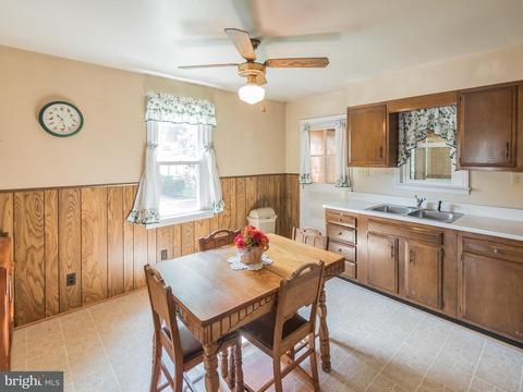 309 5th Ave, Baltimore, MD 21225 photo 6