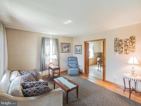 309 5th Ave, Baltimore, MD 21225 photo 3