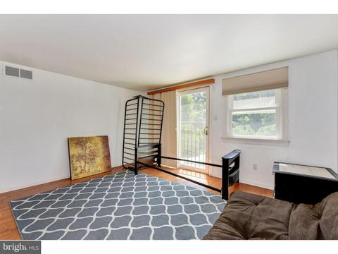 607 Manor Rd, Cinnaminson, NJ 08077 photo 16