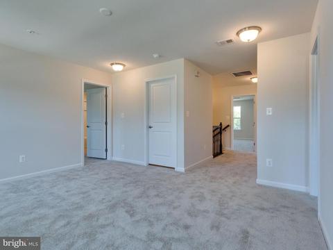 17529 Spring Cress Dr, Dumfries, VA 22026 photo 17