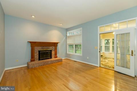 898 Sumner Ct, Westminster, MD 21158 photo 13