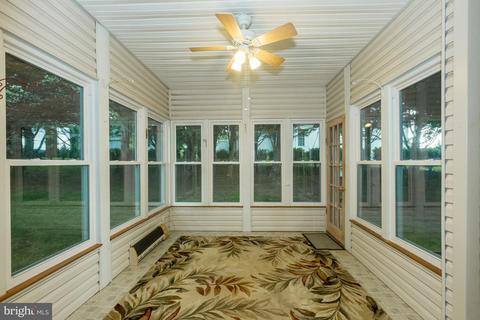 898 Sumner Ct, Westminster, MD 21158 photo 15
