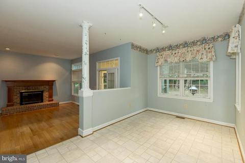 898 Sumner Ct, Westminster, MD 21158 photo 10