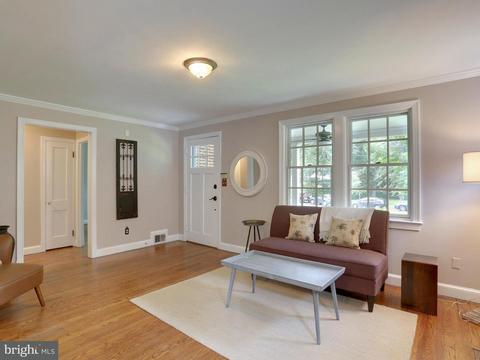 1912 Lansdowne Way, Silver Spring, MD 20910 photo 4