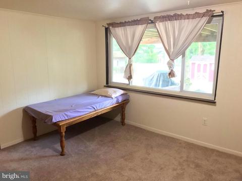 7437 Axton St, Springfield, VA 22151 photo 15