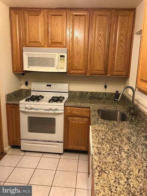 7437 Axton St, Springfield, VA 22151 photo 10