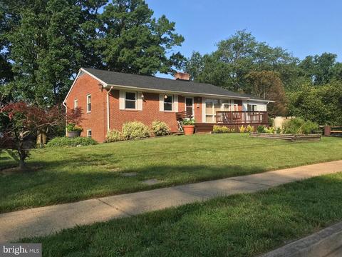 7437 Axton St, Springfield, VA 22151 photo 1