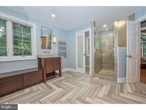 597 Longchamps Dr, Devon, PA 19333 photo 18