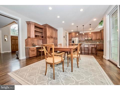 597 Longchamps Dr, Devon, PA 19333 photo 10