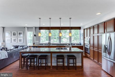 42270 Rhett Dr, Ashburn, VA 20148 photo 10