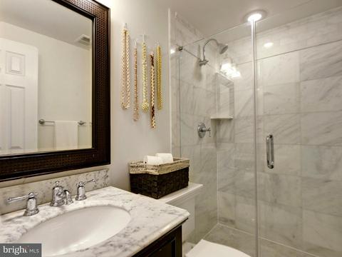 6217 Kellogg Dr, Mclean, VA 22101 photo 19