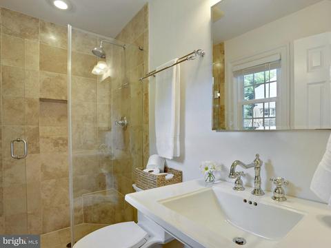 6217 Kellogg Dr, Mclean, VA 22101 photo 14