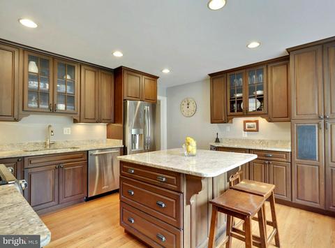 6217 Kellogg Dr, Mclean, VA 22101 photo 5
