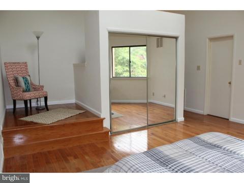 607 Augusta Cir, Mount Laurel, NJ 08054 photo 11