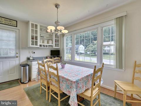 1612 Winding Waye Ln, Wheaton, MD 20902 photo 8