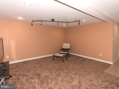 7617 Huron Dr, Gainesville, VA 20155 photo 13