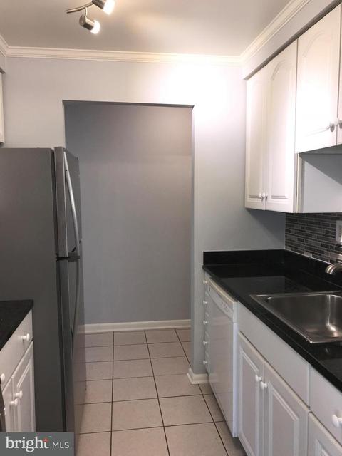 7095 Spring Garden Dr #2, Springfield, VA 22150 photo 6