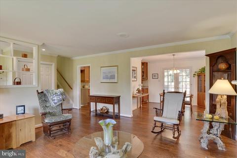 7516 Inzer St, Springfield, VA 22151 photo 8