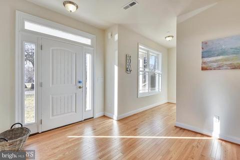 201 Lakeview Ave, Edgewater, MD 21037 photo 6