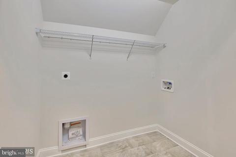 201 Lakeview Ave, Edgewater, MD 21037 photo 28