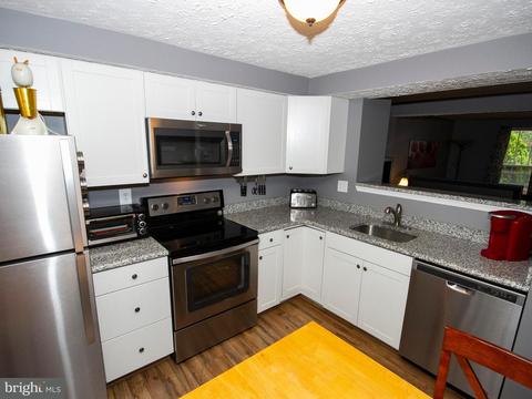 3 Dallington Ct, Perry Hall, MD 21128 photo 7